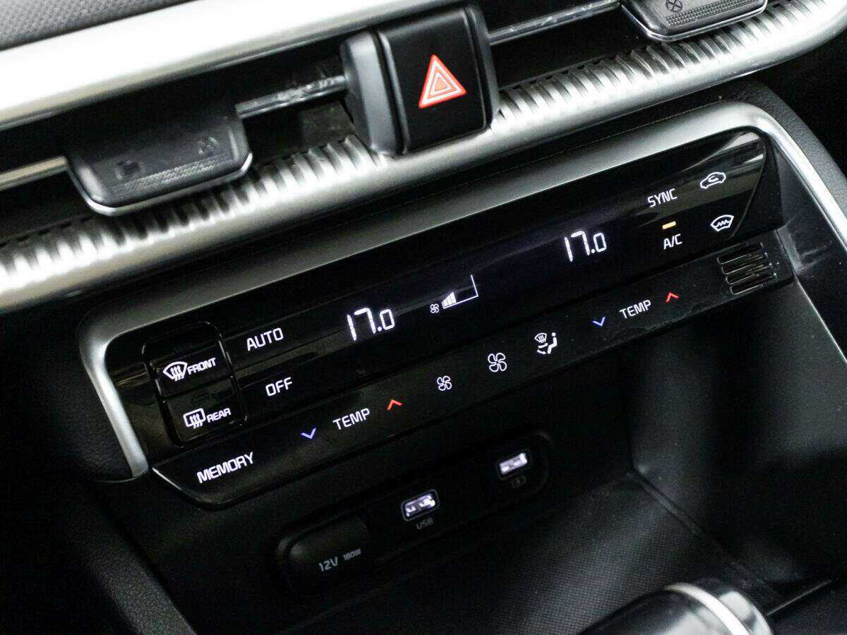 Купить Kia K5, 2021, 207 821 км, фото №14