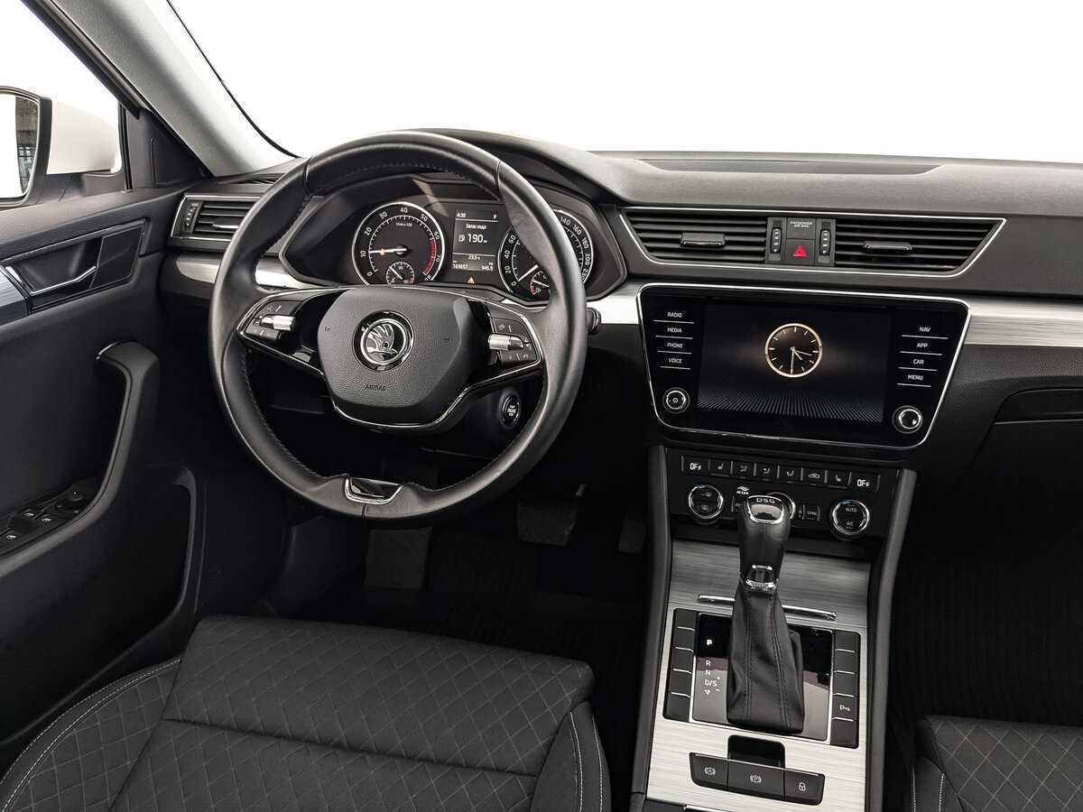Купить Skoda Superb, 2021, 103 656 км, фото №17
