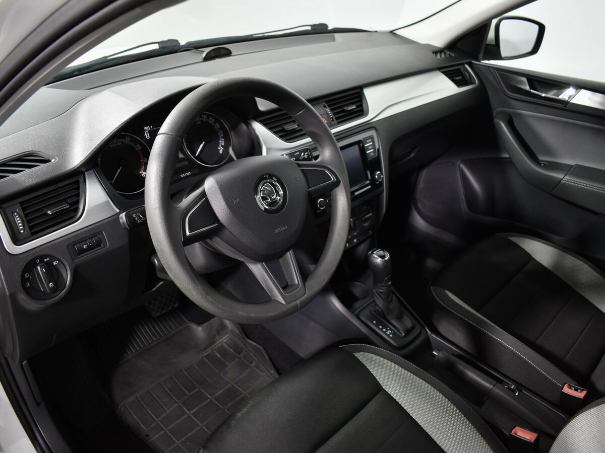 Купить Skoda Rapid I Рестайлинг, 2018, 127 000 км, фото №9