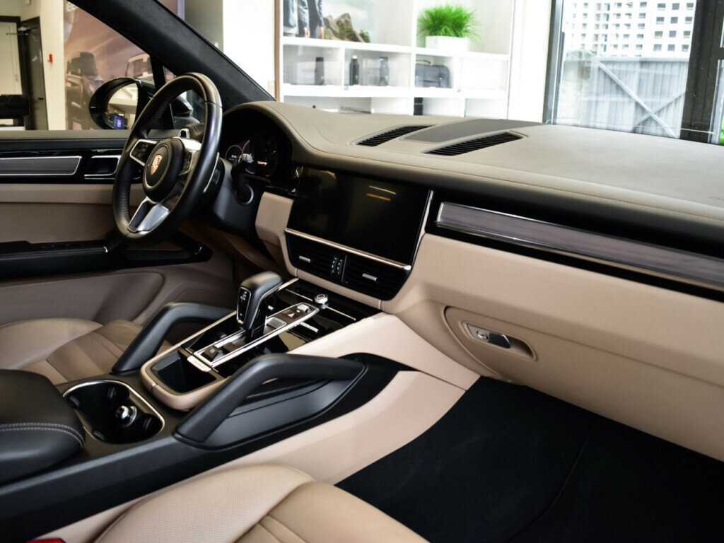 Купить Porsche Cayenne, 2019, 113 000 км, фото №8