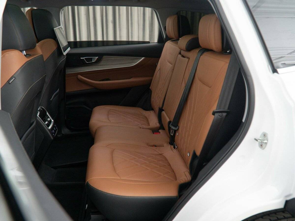 Купить Chery Tiggo 8 Pro Max, 2022, 7 158 км, фото №10