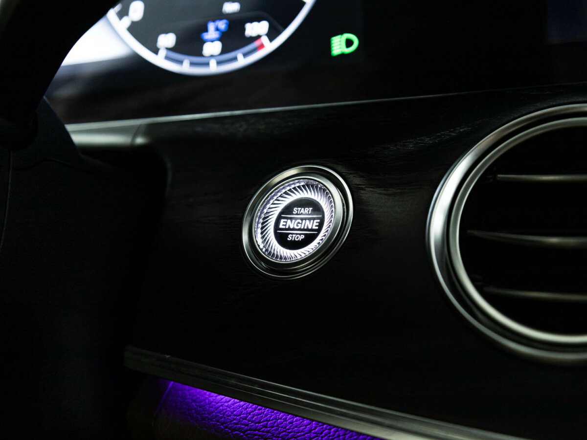 Купить Mercedes-Benz E-Класс 220 d V (W213, S213, C238), 2019, 135 000 км, фото №20
