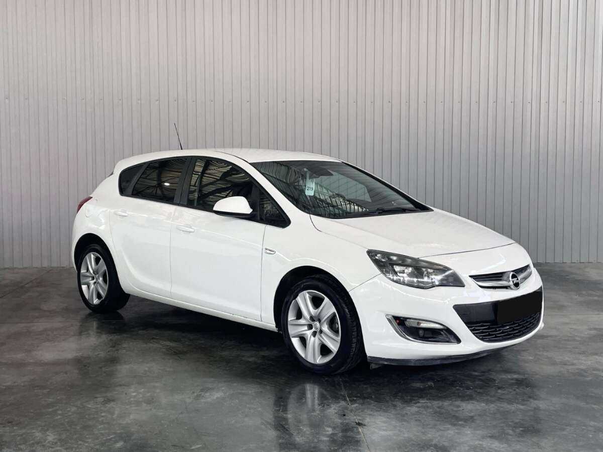 Купить Opel Astra, 2012, 98 086 км, фото №3