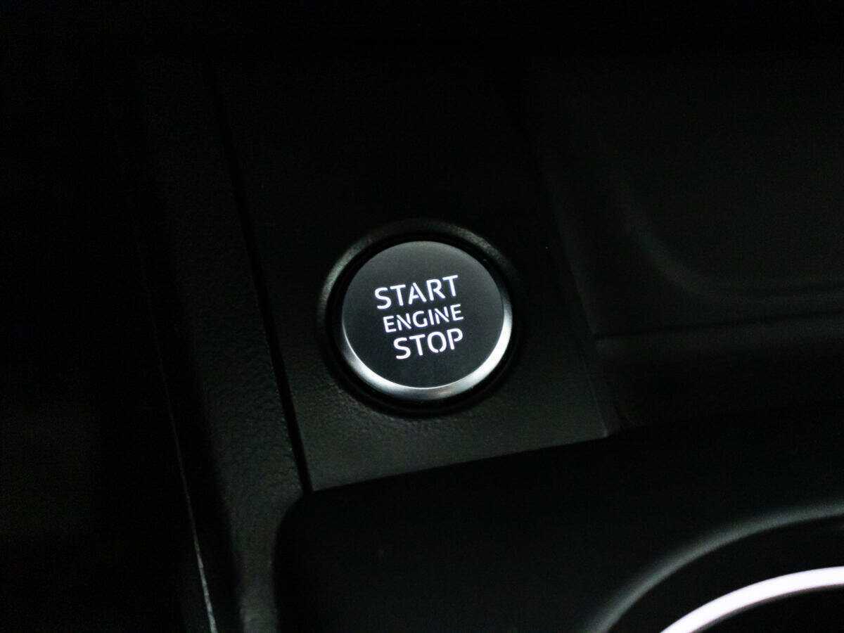 Купить Audi A4, 2016, 158 926 км, фото №17