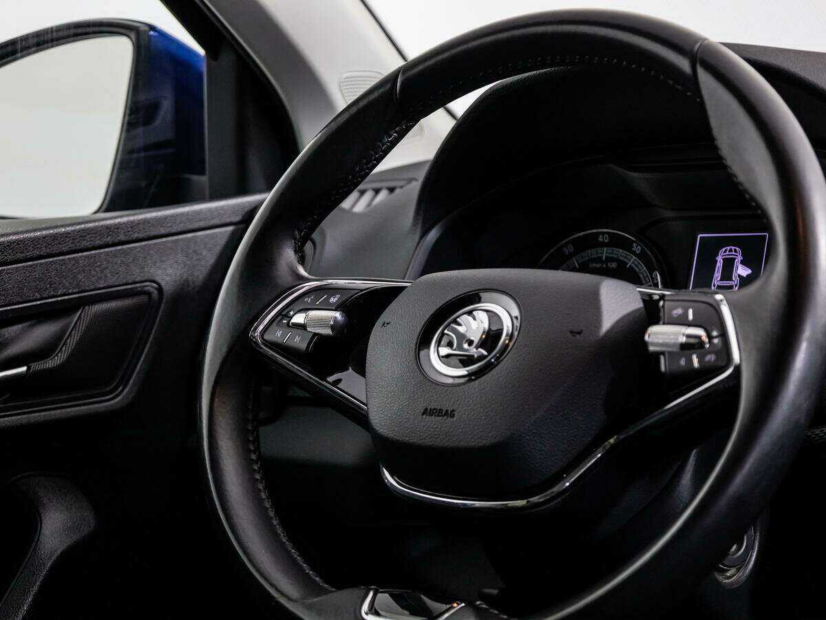 Купить Skoda Karoq, 2021, 59 000 км, фото №15