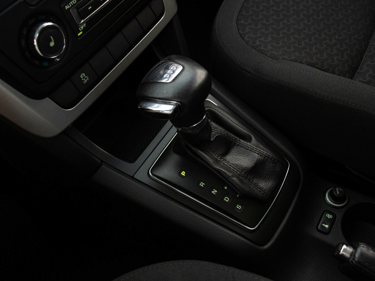Купить Skoda Yeti I, 2011, 117 000 км, фото №9