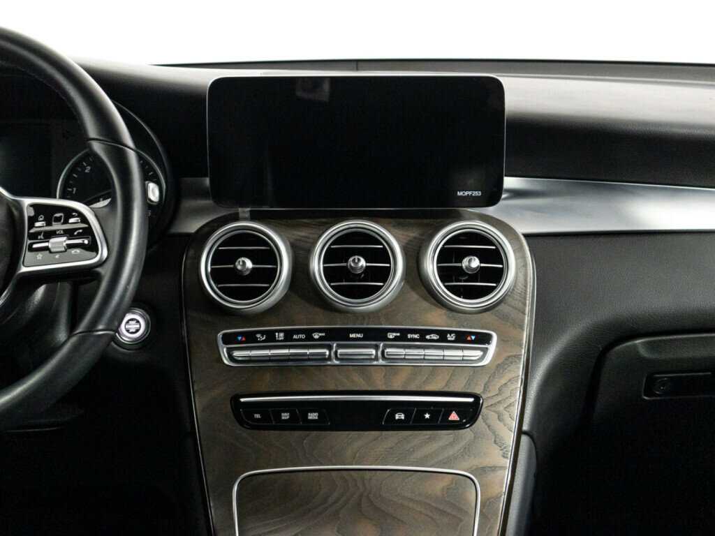 Купить Mercedes-Benz GLC 220 d, 2021, 4 000 км, фото №14