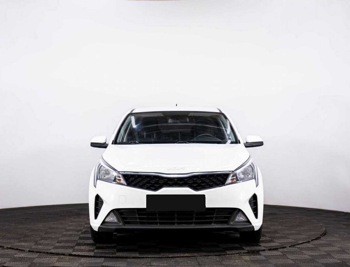 Купить Kia Rio, 2022, 90 000 км, фото №2