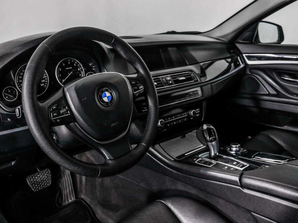 Купить BMW 5 серии 528i xDrive, 2013, 177 900 км, фото №9