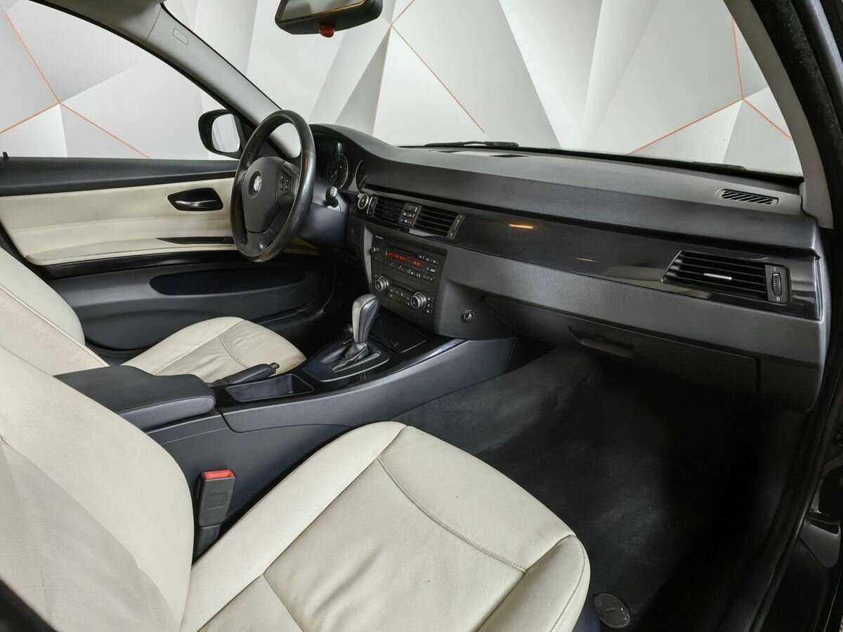 Купить BMW 3 серии 318i, 2010, 175 893 км, фото №9