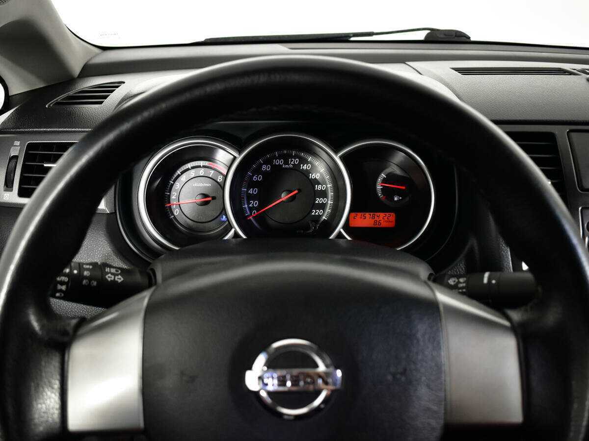Купить Nissan Tiida, 2011, 215 783 км, фото №11
