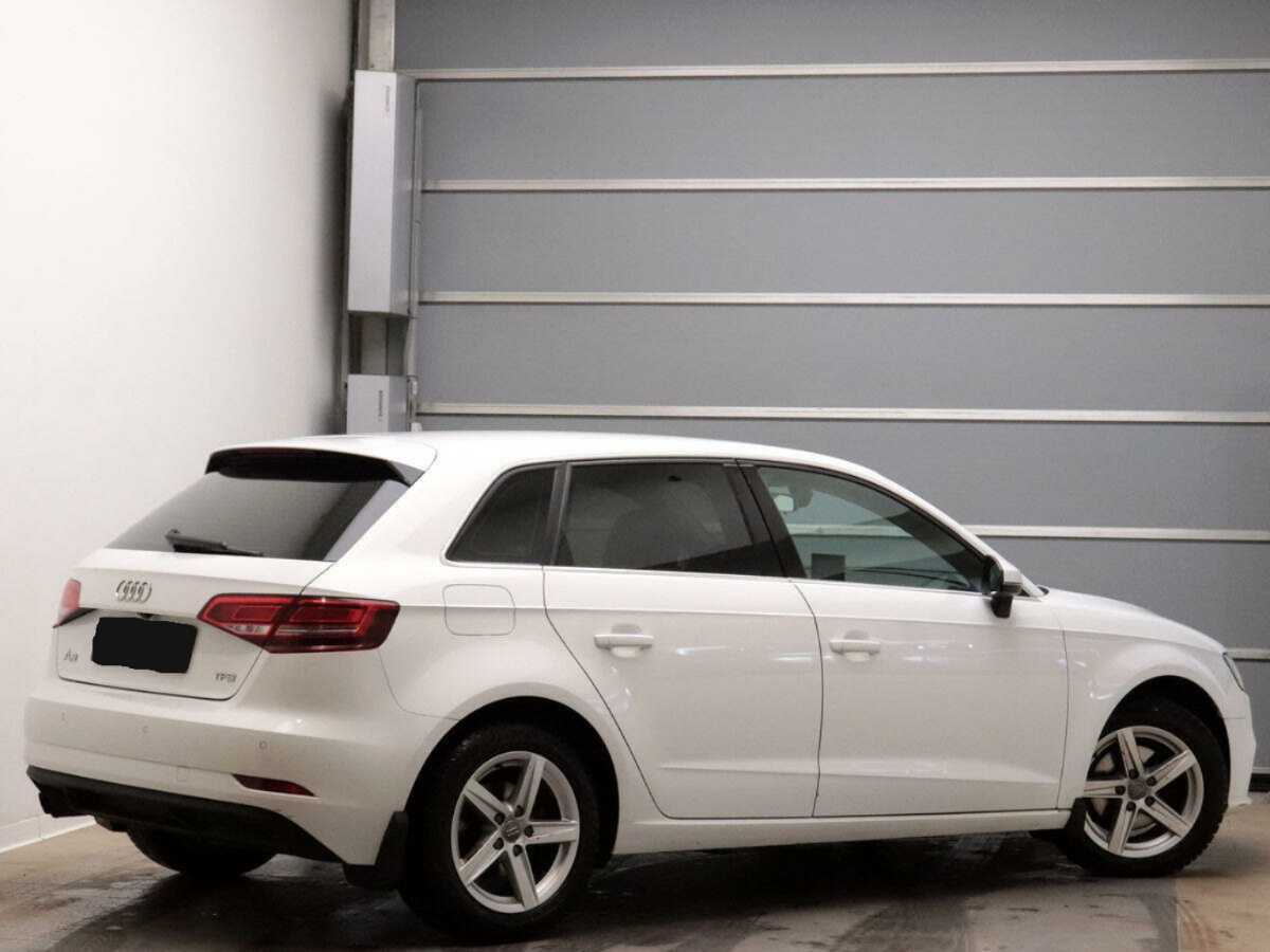 Купить Audi A3 Sportback, 2016, 130 940 км, фото №4