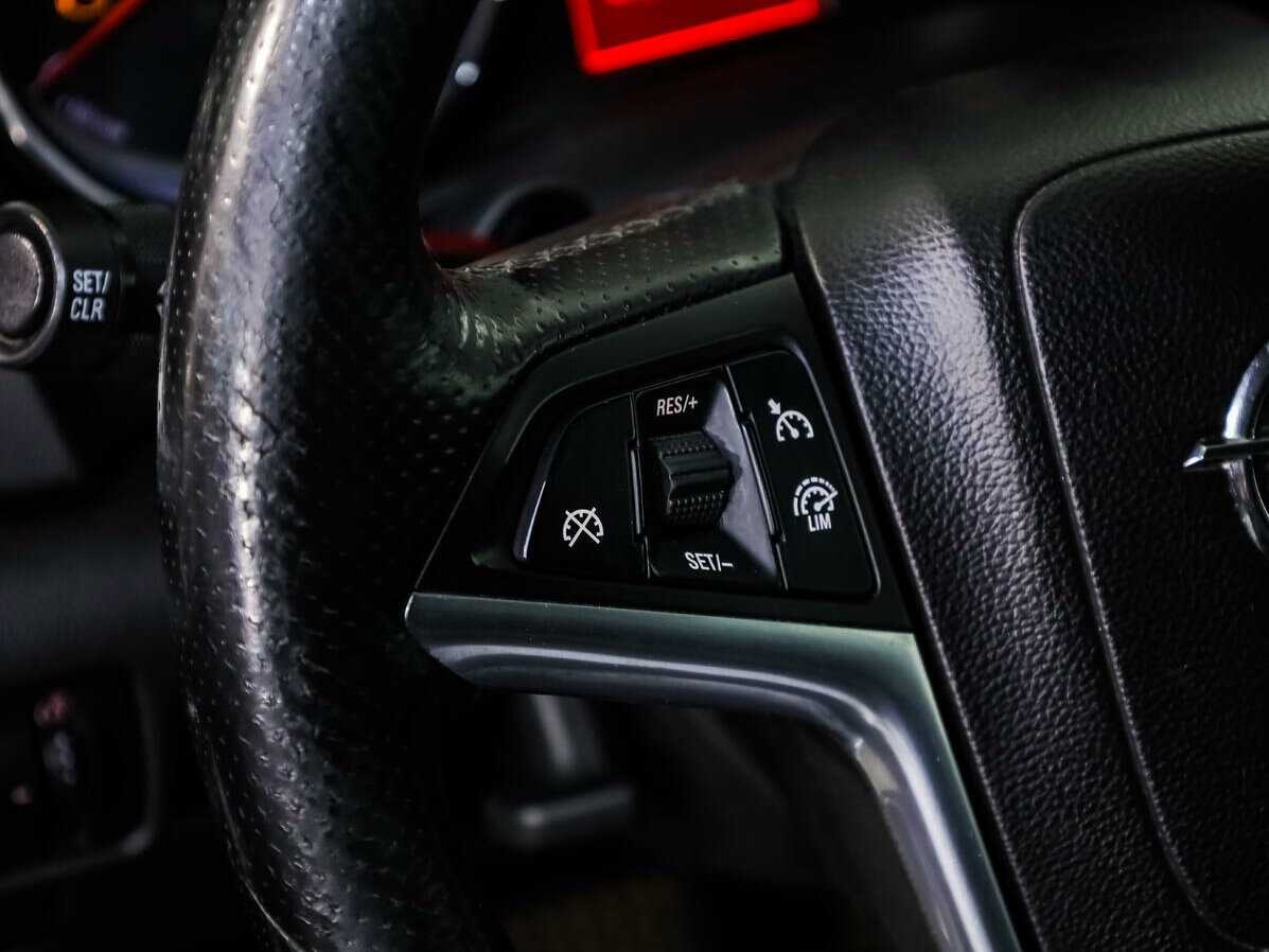 Купить Opel Astra GTC, 2012, 193 645 км, фото №16