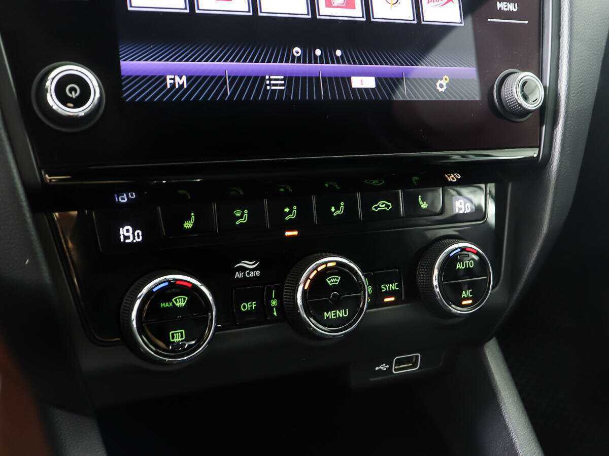 Купить Skoda Octavia, 2019, 76 300 км, фото №18