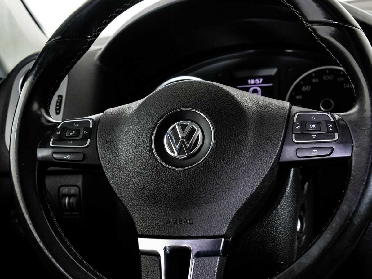 Купить Volkswagen Tiguan, 2015, 242 124 км, фото №12