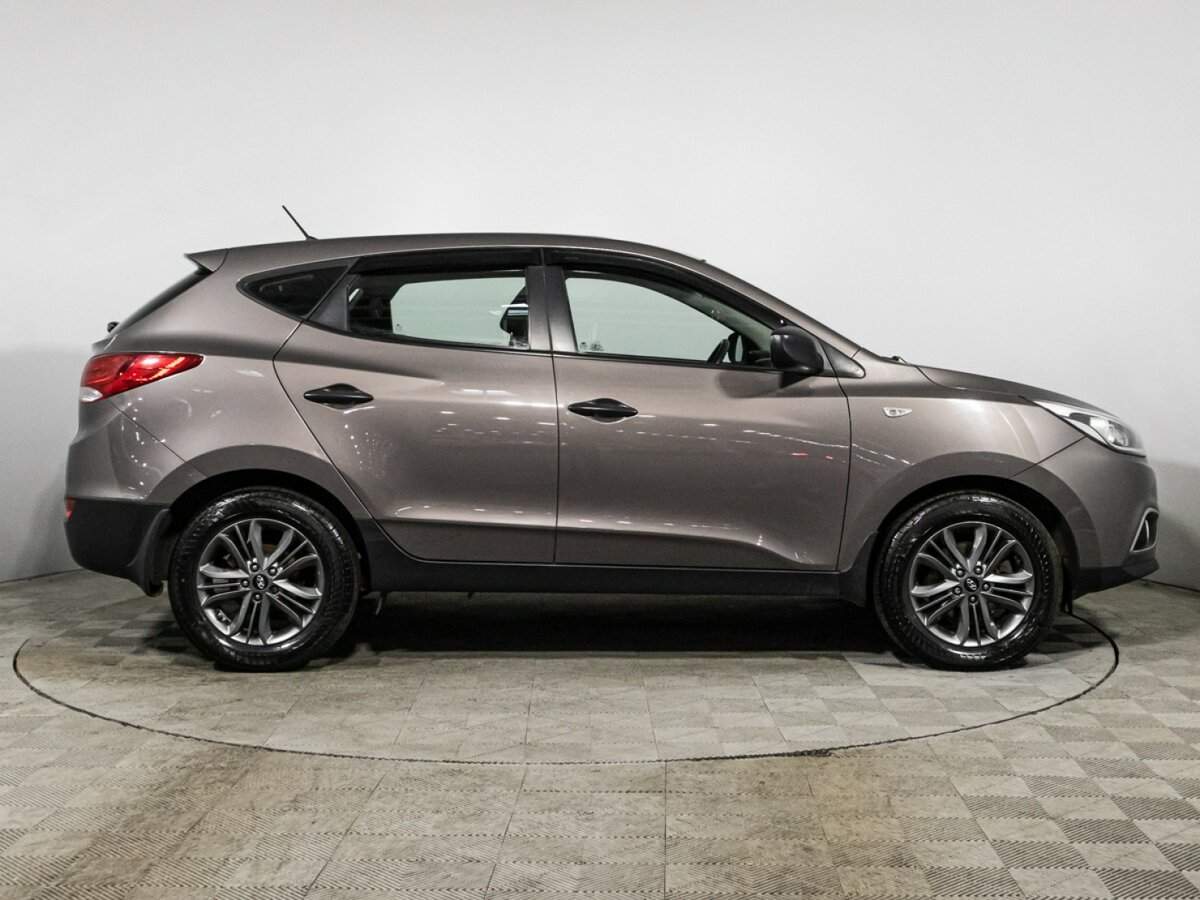 Купить Hyundai ix35, 2013, 180 790 км, фото №4