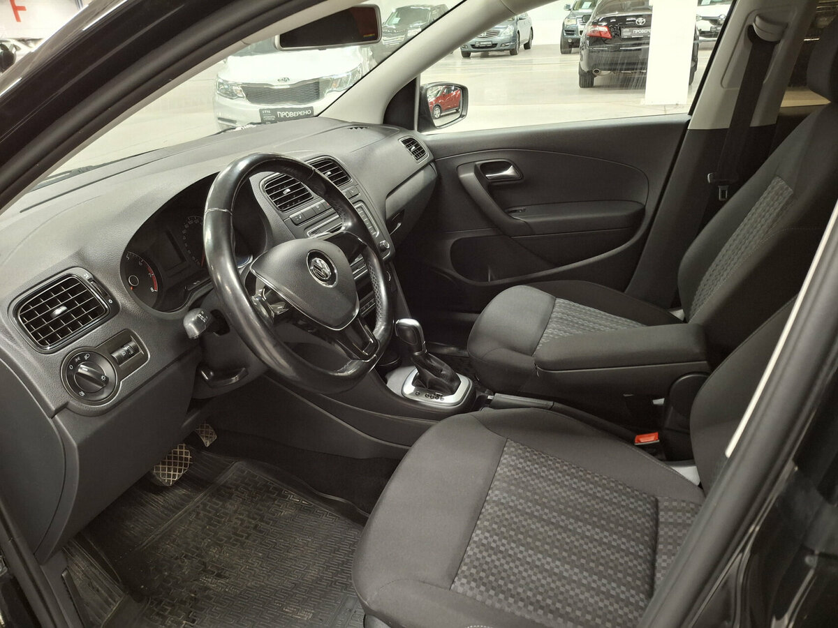 Купить Volkswagen Polo V Рестайлинг, 2017, 86 113 км, фото №15