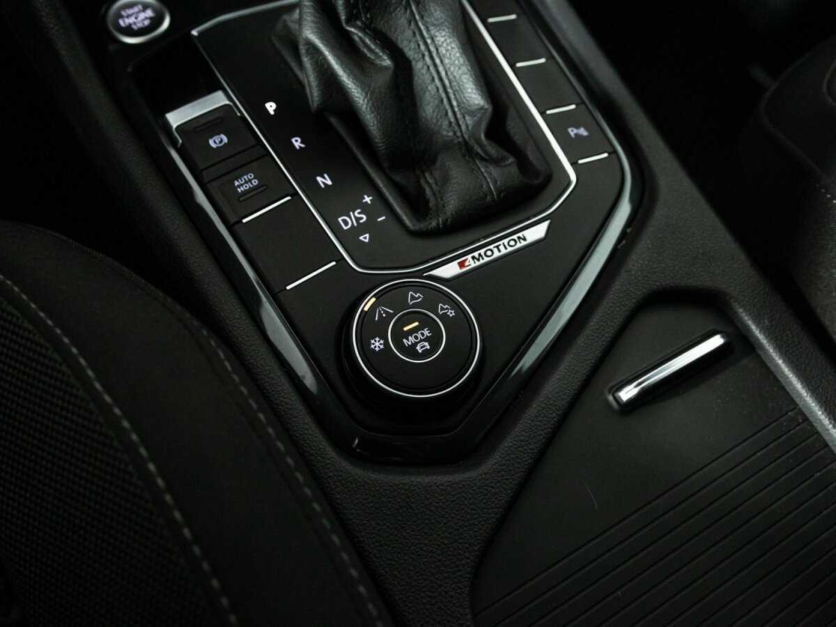 Купить Volkswagen Tiguan, 2020, 155 591 км, фото №18