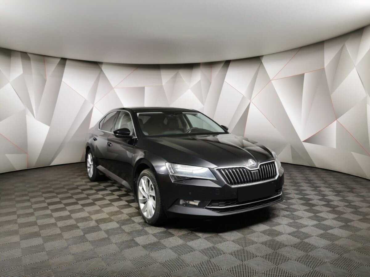Купить Skoda Superb, 2017, 126 848 км, фото №3