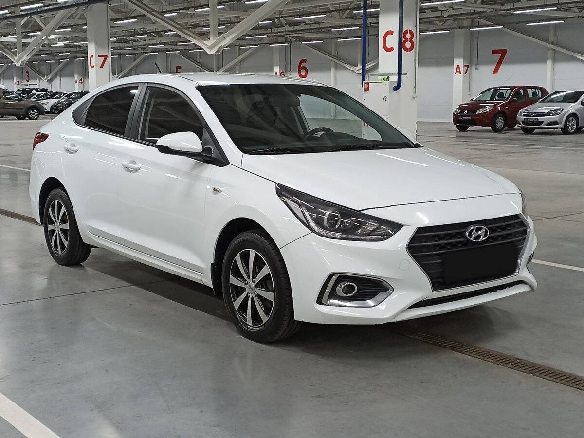 Купить Hyundai Solaris, 2019, 170 002 км, фото №3