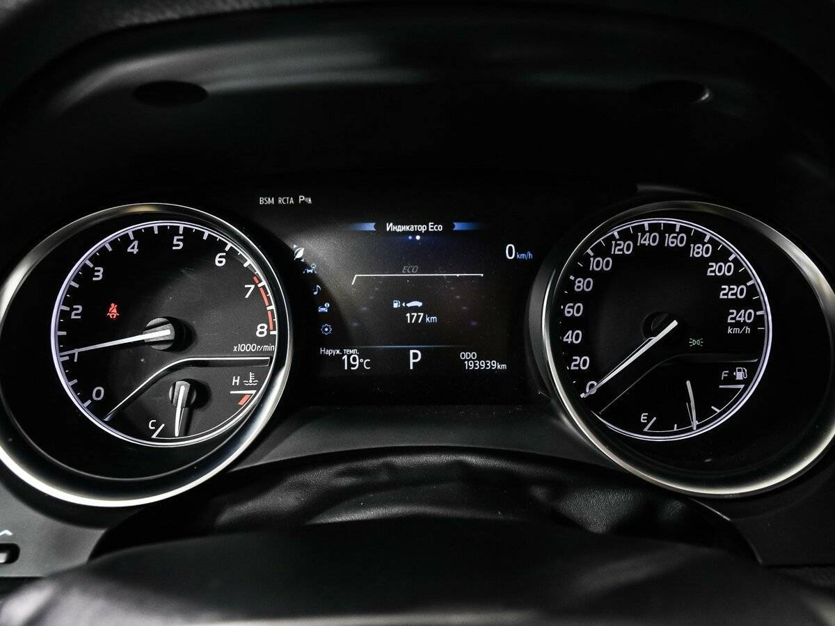 Купить Toyota Camry, 2019, 193 937 км, фото №10