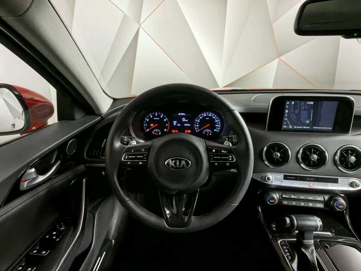 Купить Kia Stinger, 2020, 53 130 км, фото №15