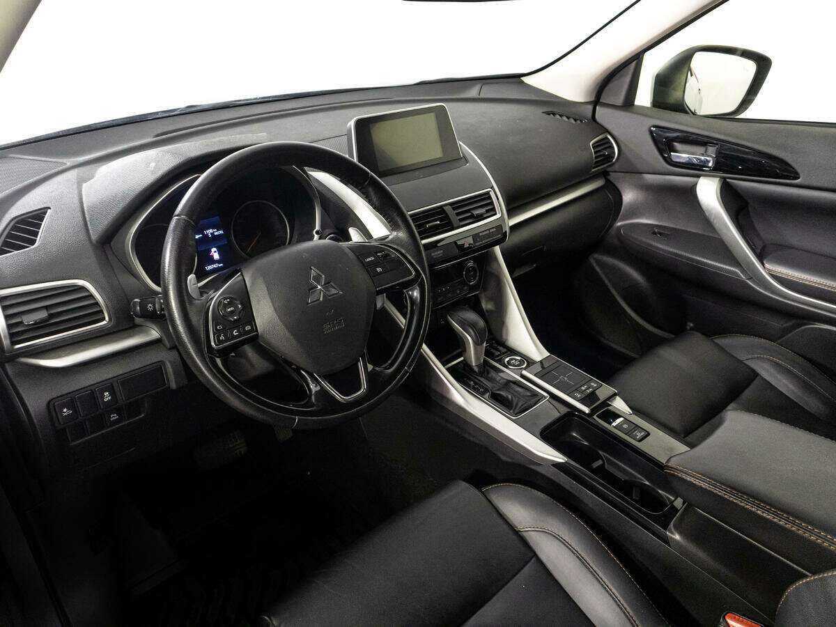 Купить Mitsubishi Eclipse Cross, 2018, 120 745 км, фото №9