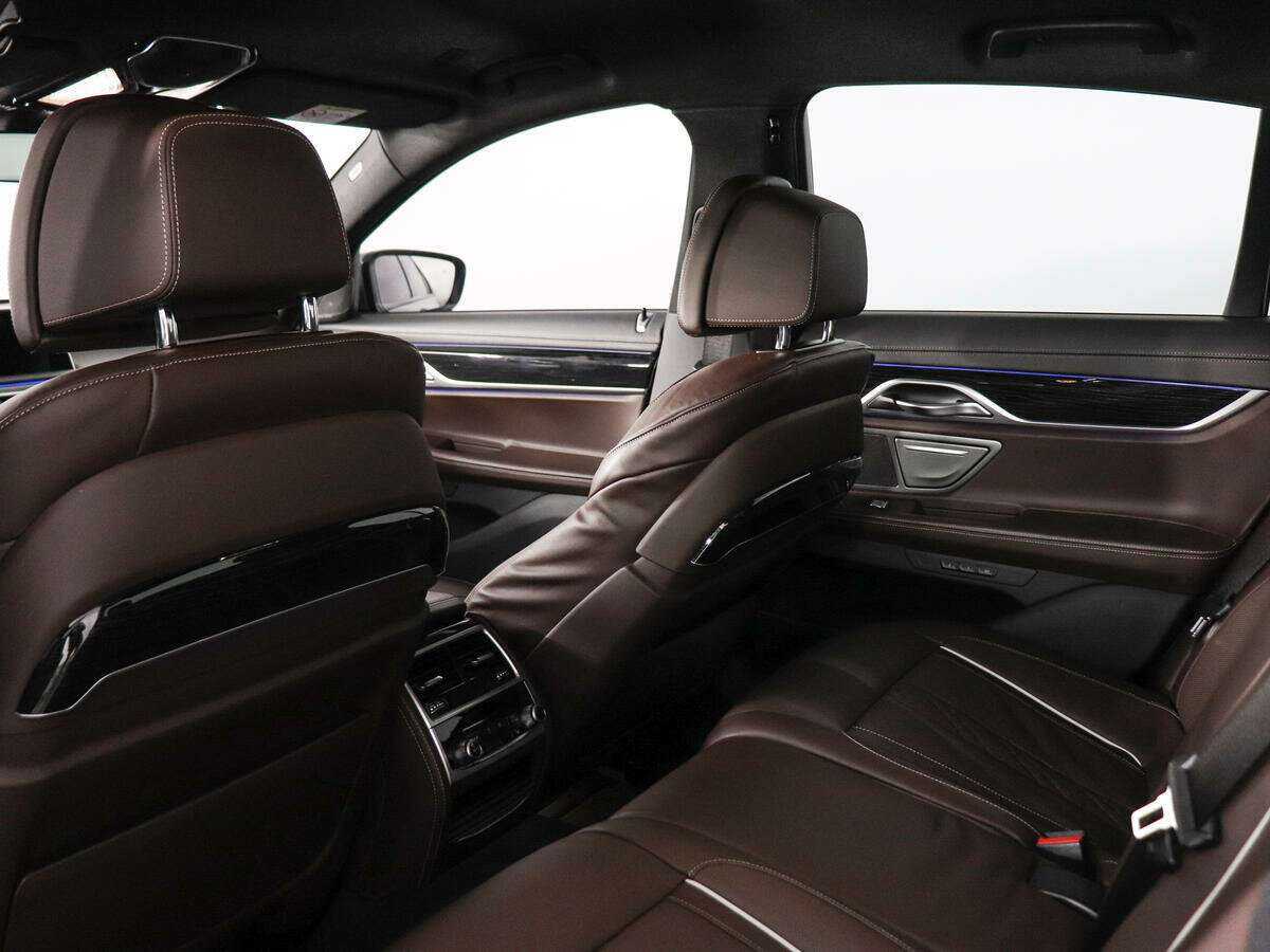Купить BMW 7 серии 740d xDrive, 2021, 37 854 км, фото №10