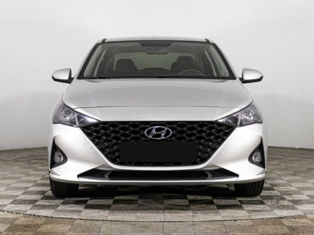Купить Hyundai Solaris, 2020, 69 869 км, фото №2