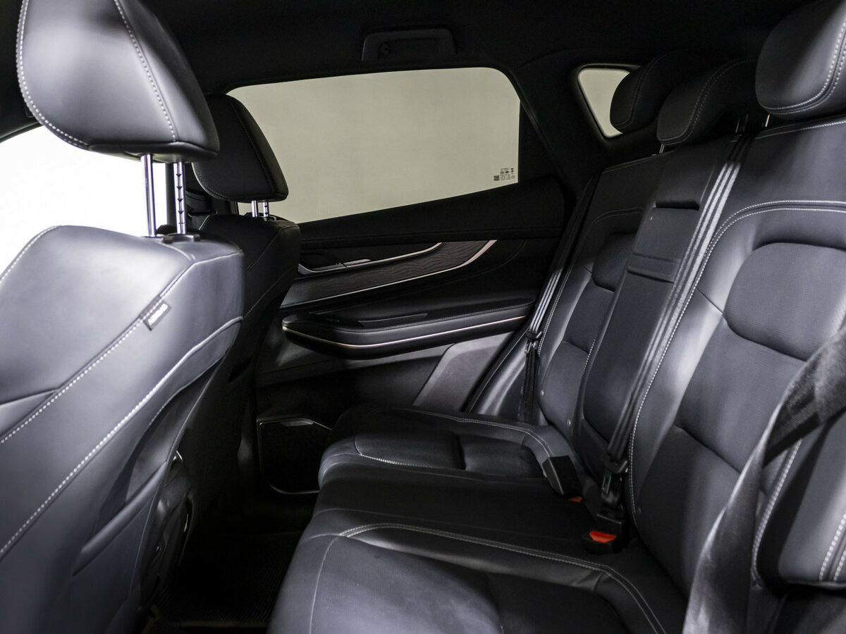 Купить Exeed LX I Рестайлинг 2, 2024, 14 918 км, фото №11