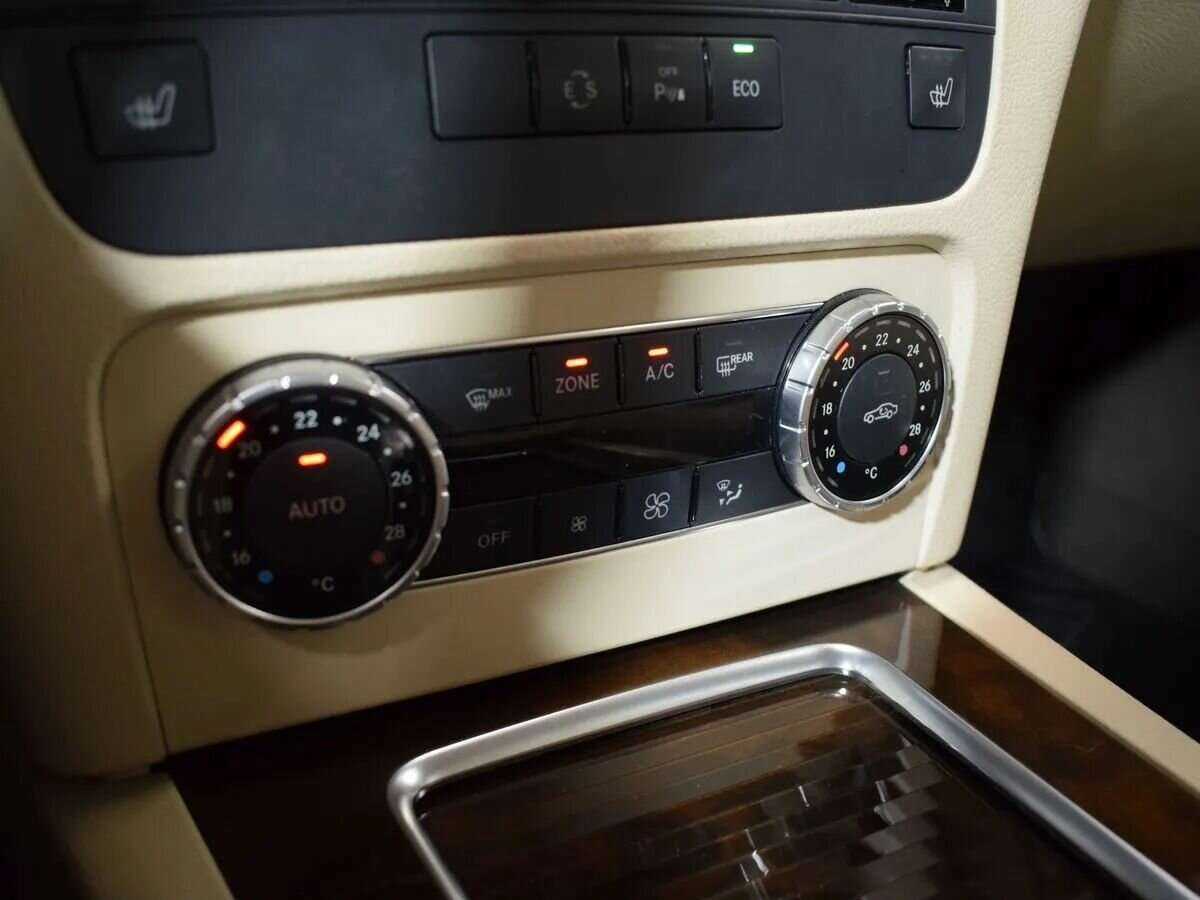 Купить Mercedes-Benz GLK-Класс 300, 2013, 52 600 км, фото №17