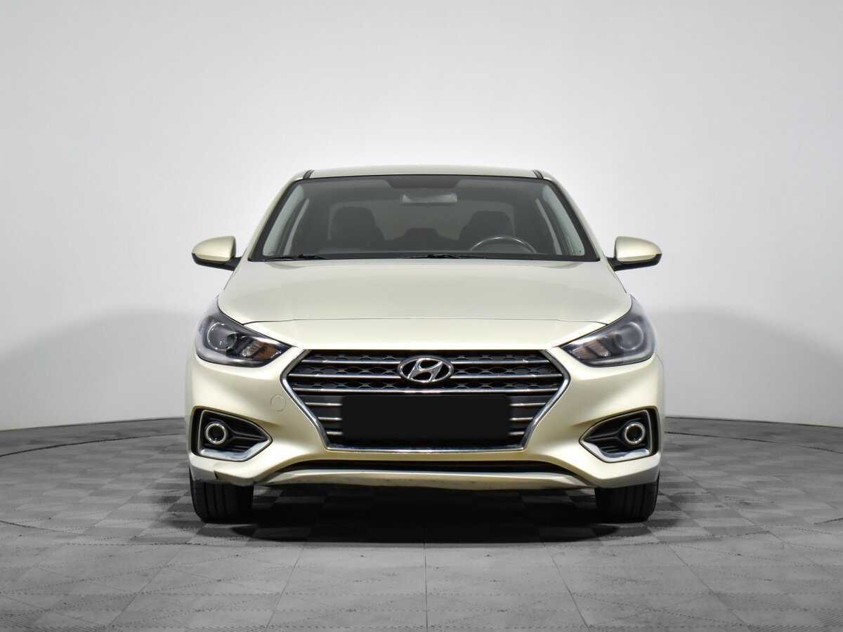 Купить Hyundai Solaris, 2019, 124 766 км, фото №2