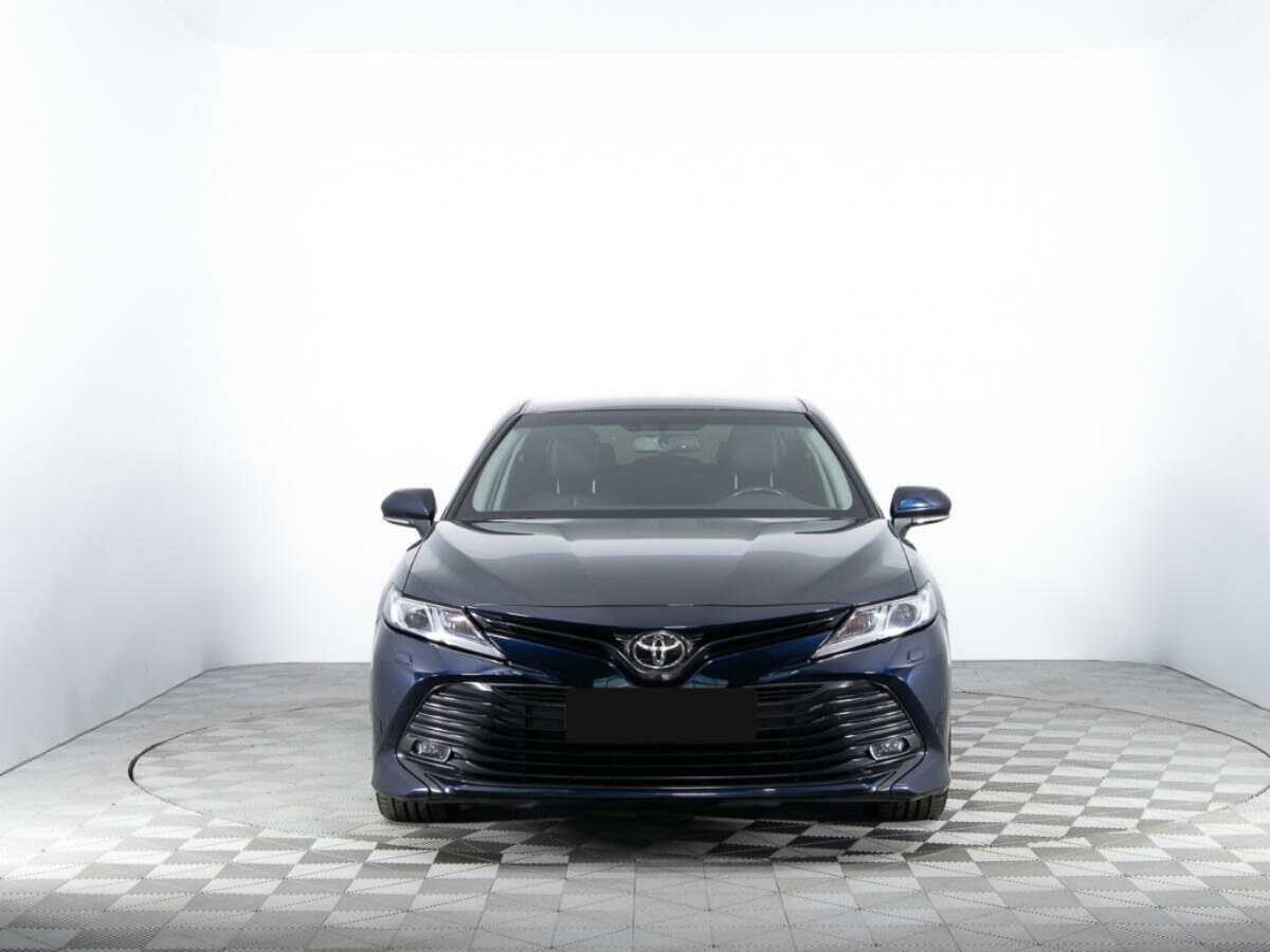 Купить Toyota Camry, 2018, 59 622 км, фото №2