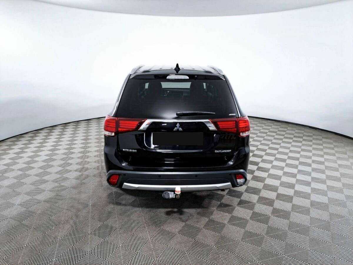 Купить Mitsubishi Outlander, 2017, 88 421 км, фото №6