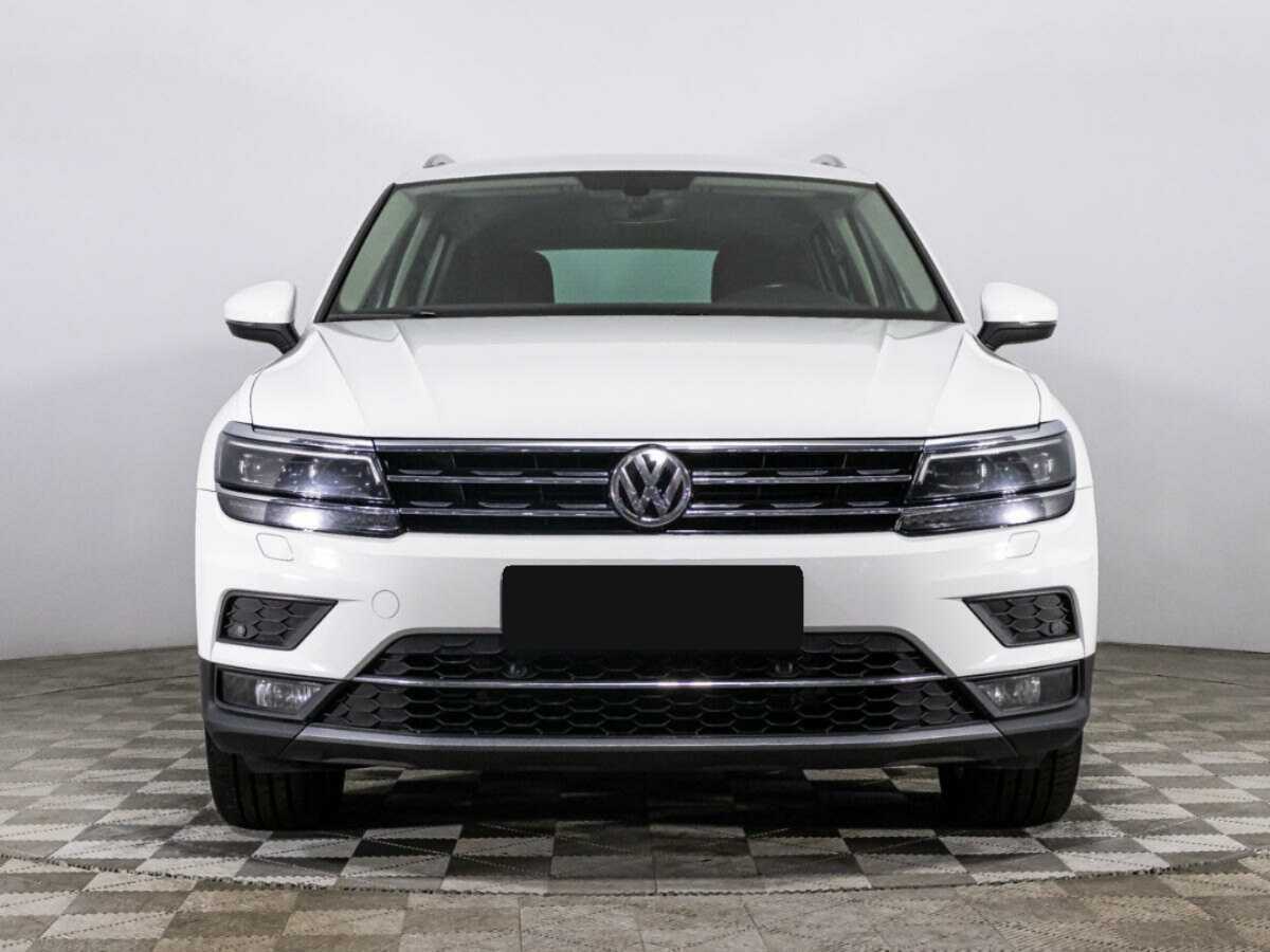 Купить Volkswagen Tiguan, 2018, 104 901 км, фото №2