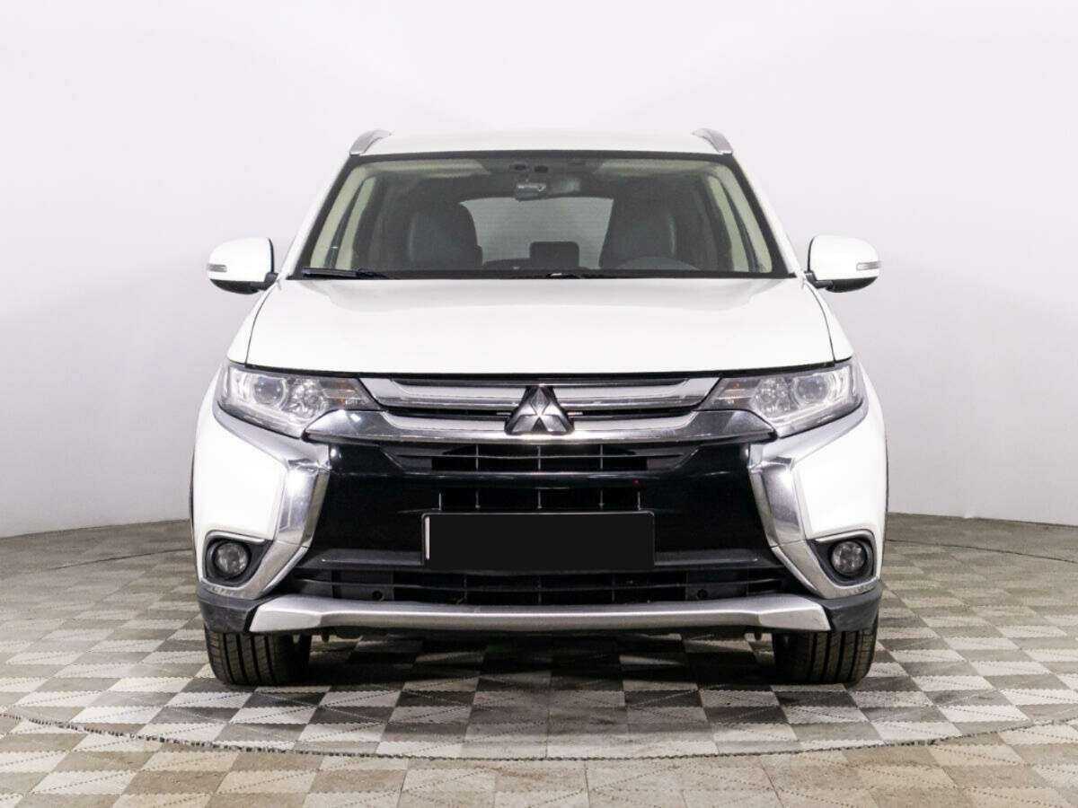 Купить Mitsubishi Outlander, 2017, 190 759 км, фото №2