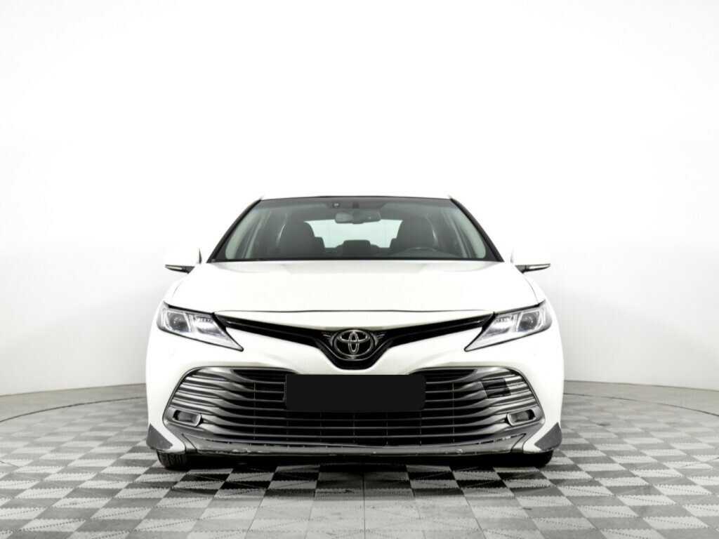 Купить Toyota Camry, 2018, 165 958 км, фото №2