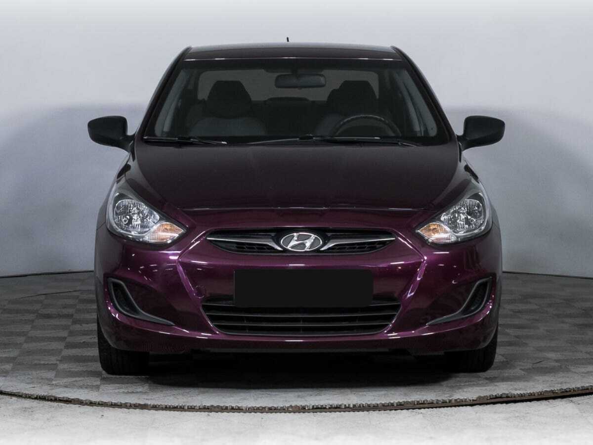 Купить Hyundai Solaris, 2014, 107 000 км, фото №2