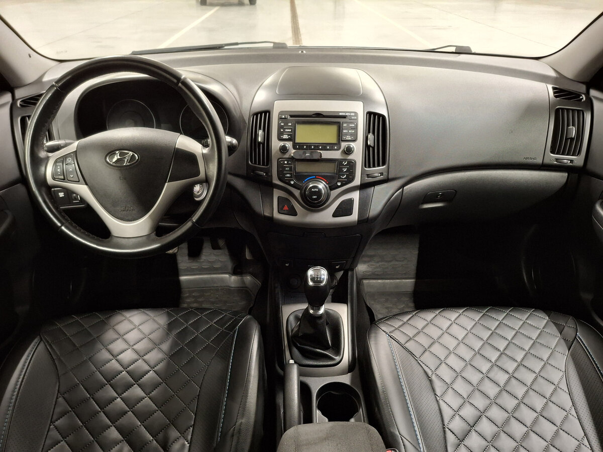 Купить Hyundai i30 I Рестайлинг, 2011, 196 843 км, фото №14