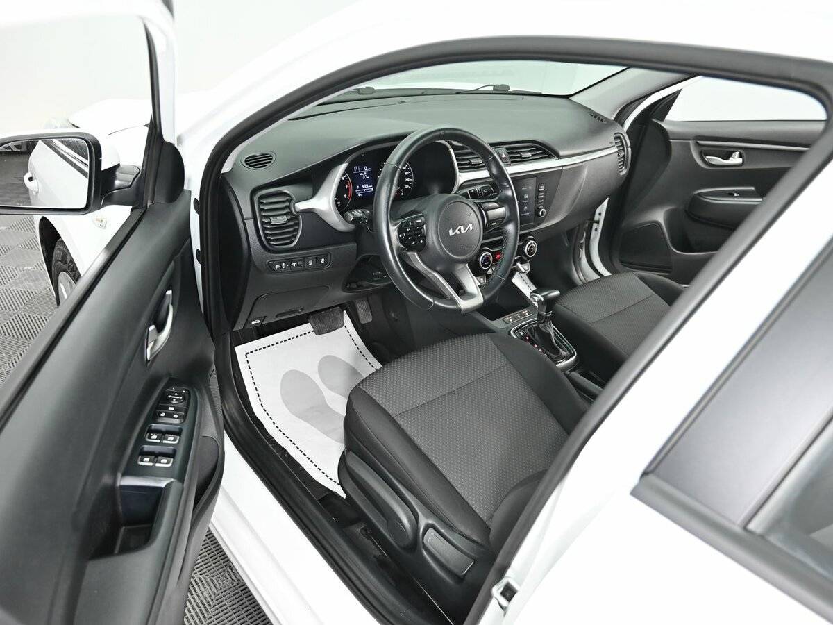 Купить Kia Rio, 2022, 124 000 км, фото №8