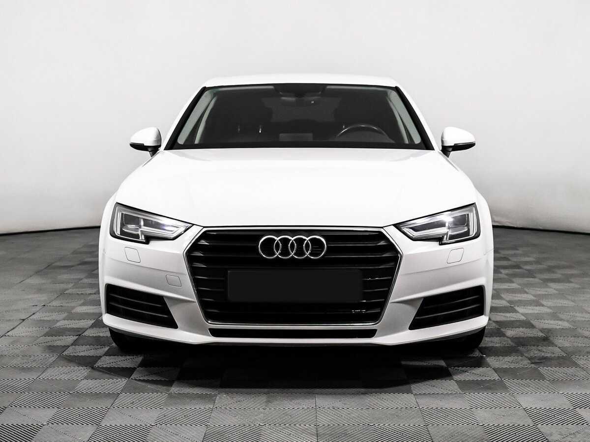 Купить Audi A4, 2018, 83 000 км, фото №2