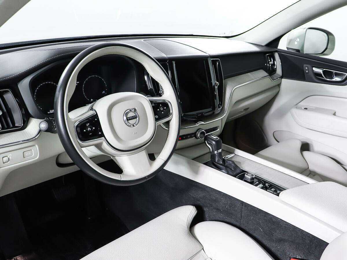 Купить Volvo XC60, 2021, 42 138 км, фото №13