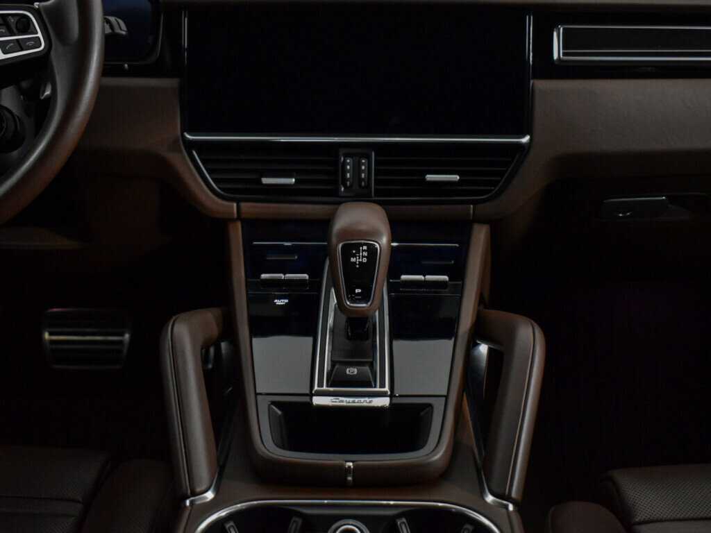 Купить Porsche Cayenne Turbo, 2018, 80 300 км, фото №14