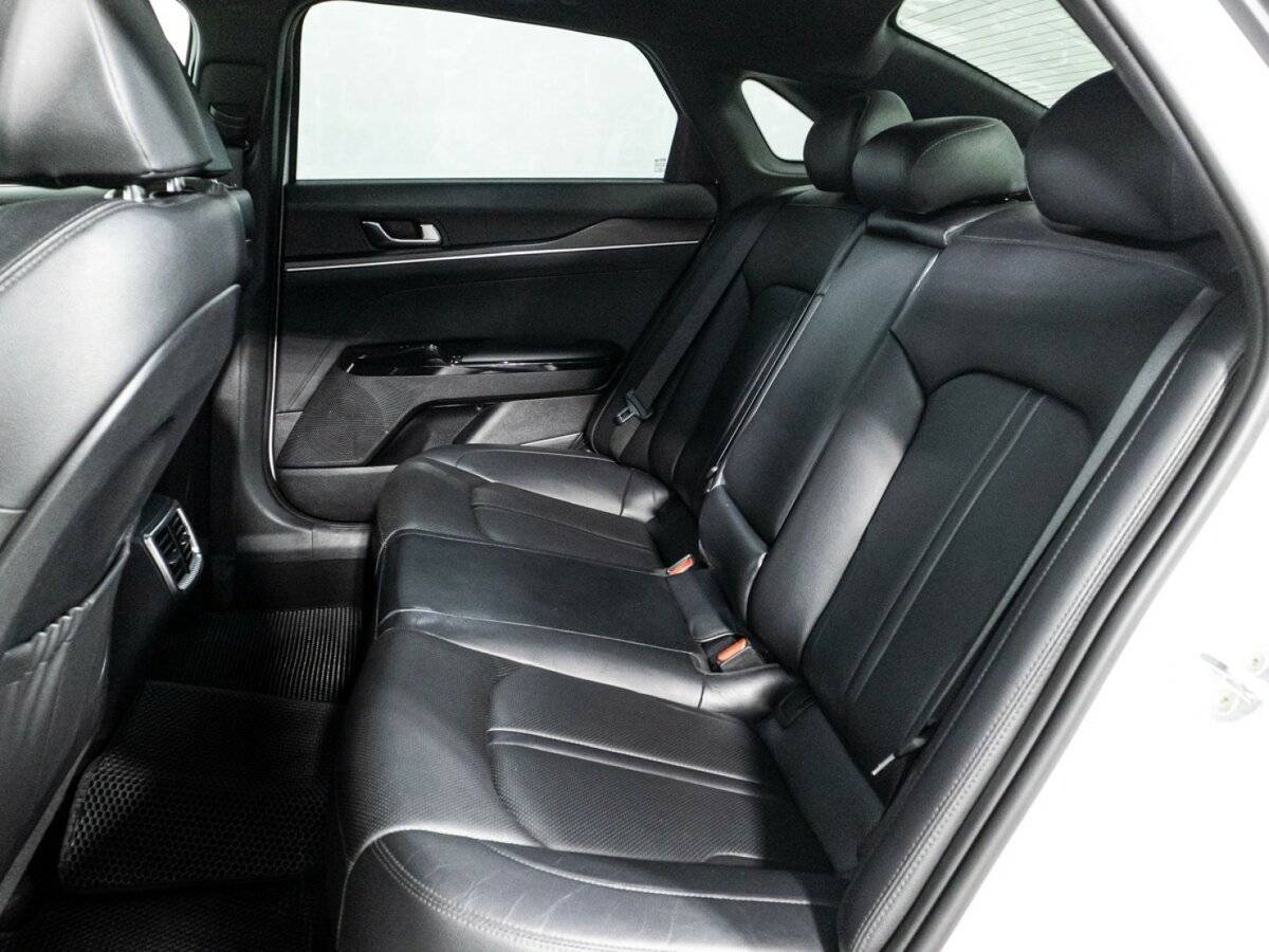 Купить Kia K5, 2021, 107 221 км, фото №10