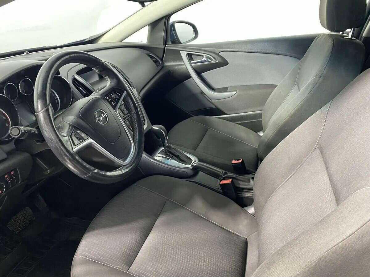 Купить Opel Astra GTC, 2013, 127 000 км, фото №9