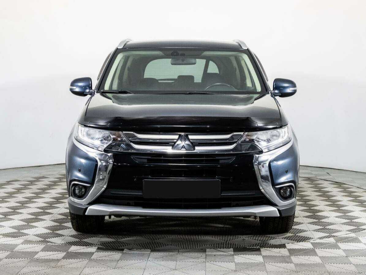 Купить Mitsubishi Outlander, 2017, 69 134 км, фото №2