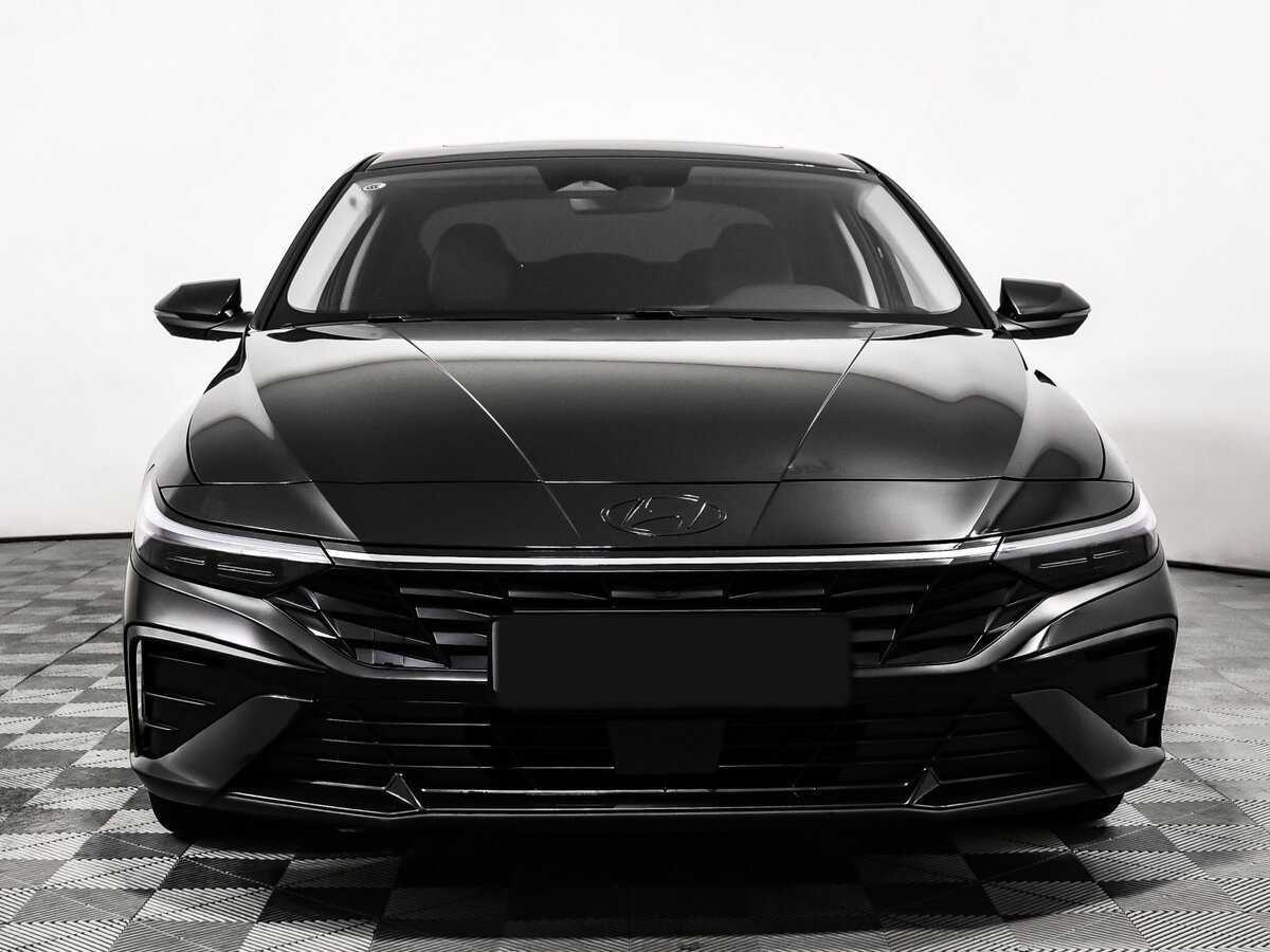Купить Hyundai Elantra, 2024, 18 571 км, фото №2