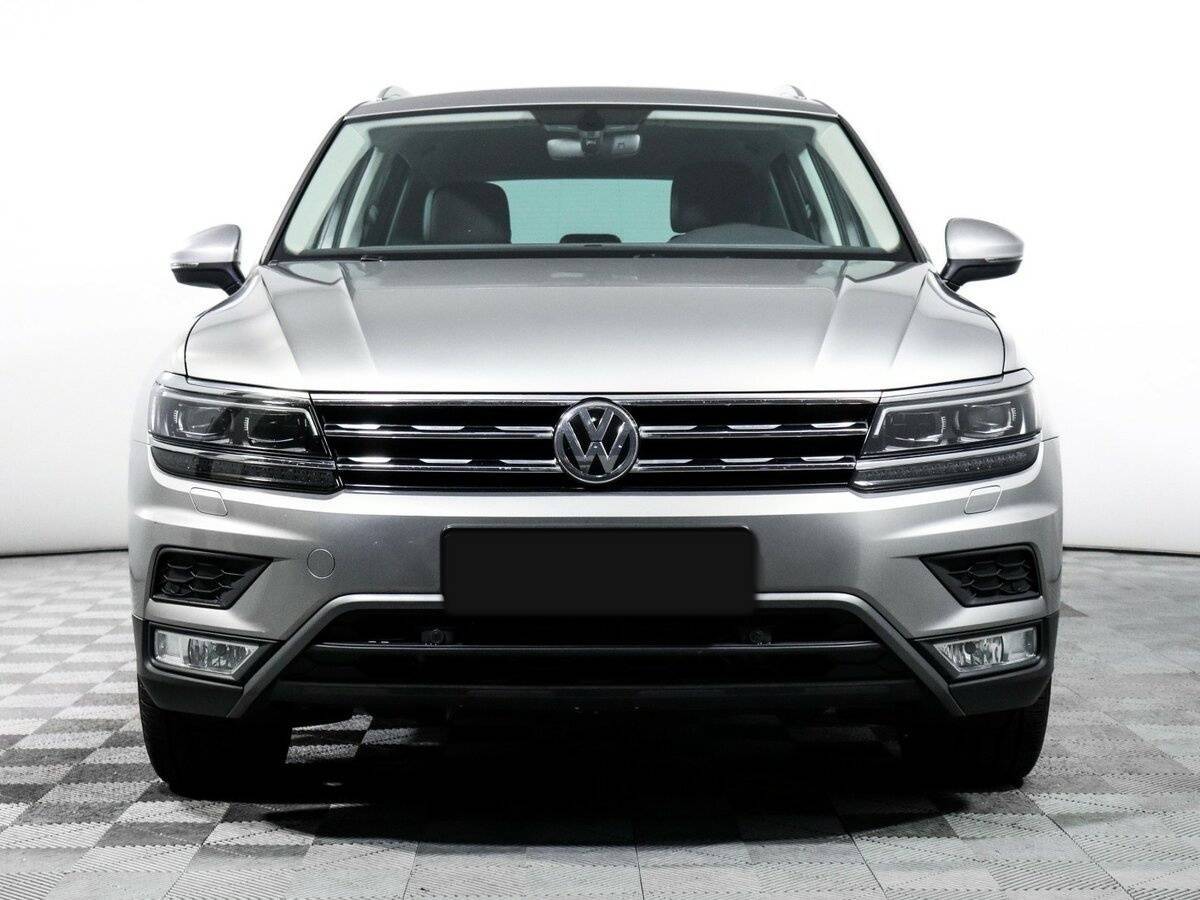 Купить Volkswagen Tiguan, 2017, 44 377 км, фото №2