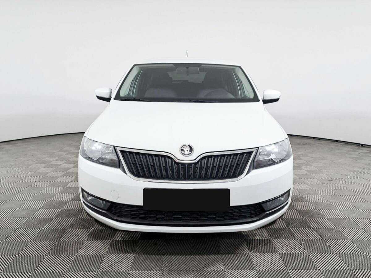 Купить Skoda Rapid, 2019, 133 300 км, фото №2