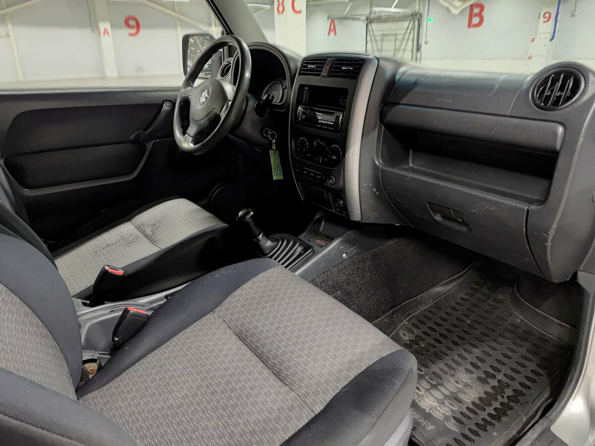 Купить Suzuki Jimny III Рестайлинг 1, 2007, 235 001 км, фото №11